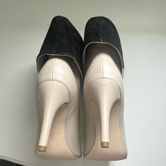 Booties - Picture 3 of 8